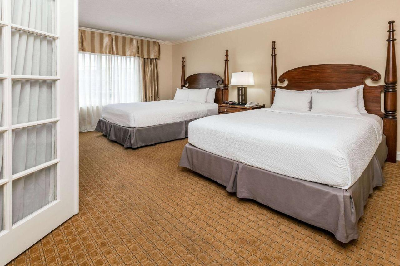 Richmond Inn & Suites Baton Rouge Esterno foto