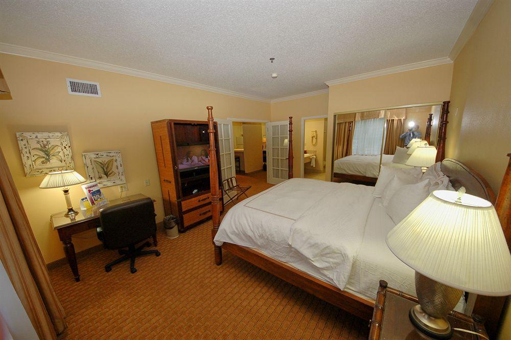 Richmond Inn & Suites Baton Rouge Esterno foto