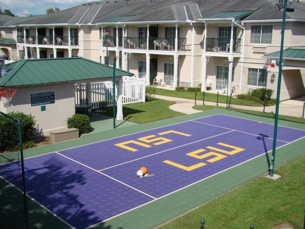 Richmond Inn & Suites Baton Rouge Esterno foto