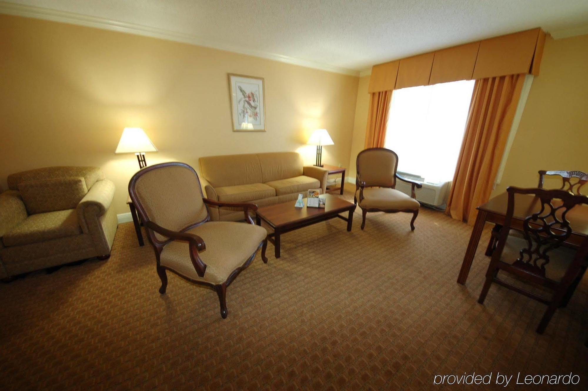 Richmond Inn & Suites Baton Rouge Esterno foto