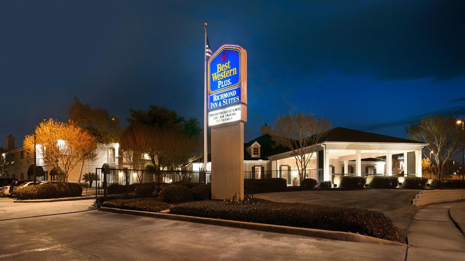 Richmond Inn & Suites Baton Rouge Esterno foto